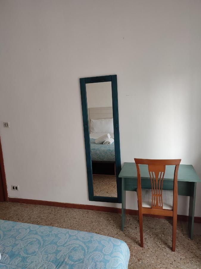 Le Golosine Fiera Rooms Верона Экстерьер фото